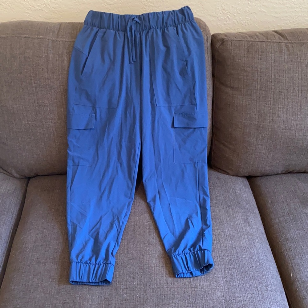 Women’s joggers